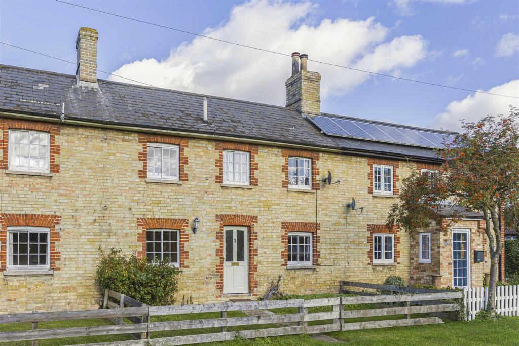 2 bedroom terraced house for sale in High Street, Little Wilbraham, CB21