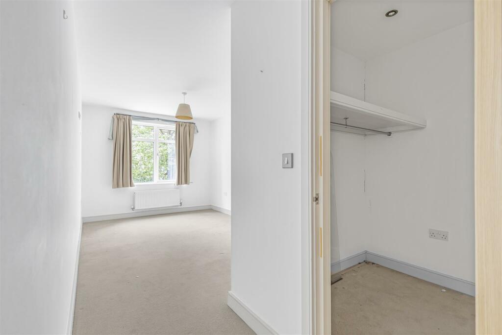 Additional property image - Trumpington Road, Cambridge