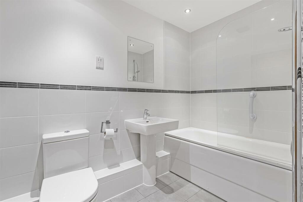 Additional property image - Trumpington Road, Cambridge
