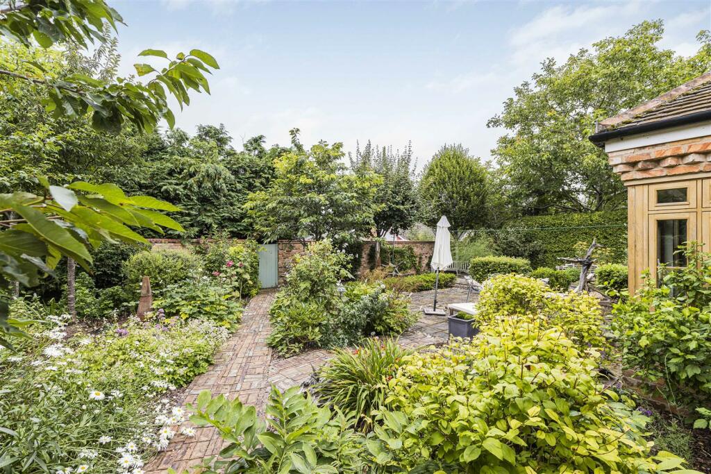 Additional property image - Babraham Road, Sawston