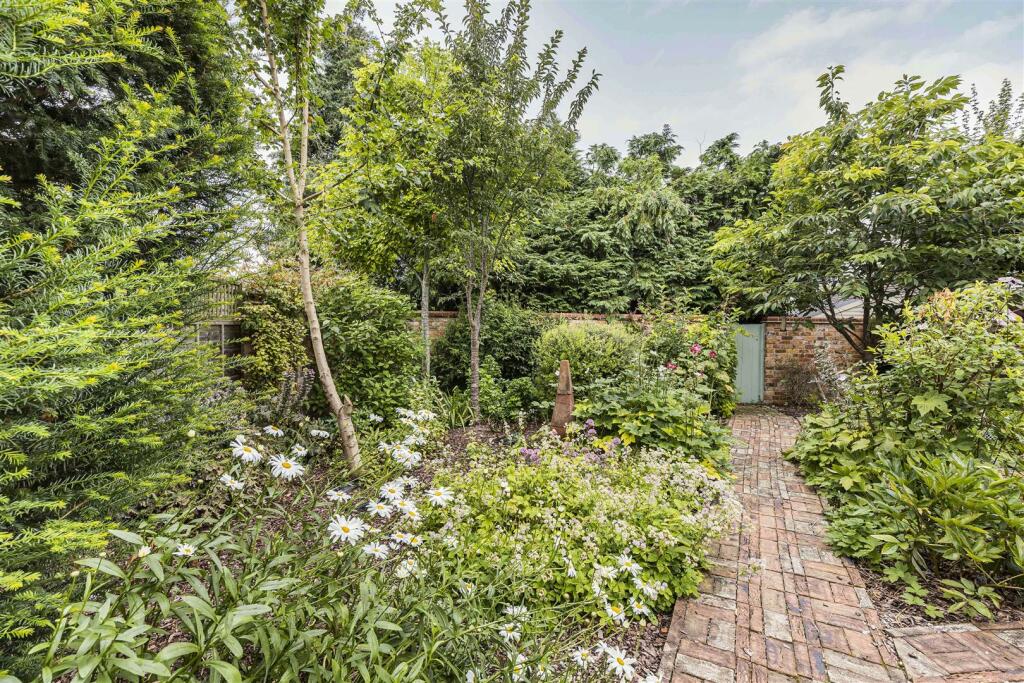Additional property image - Babraham Road, Sawston