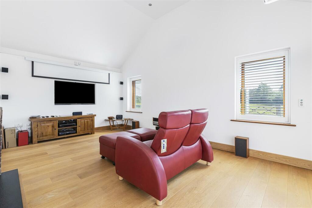Additional property image - Broadway, Bourn