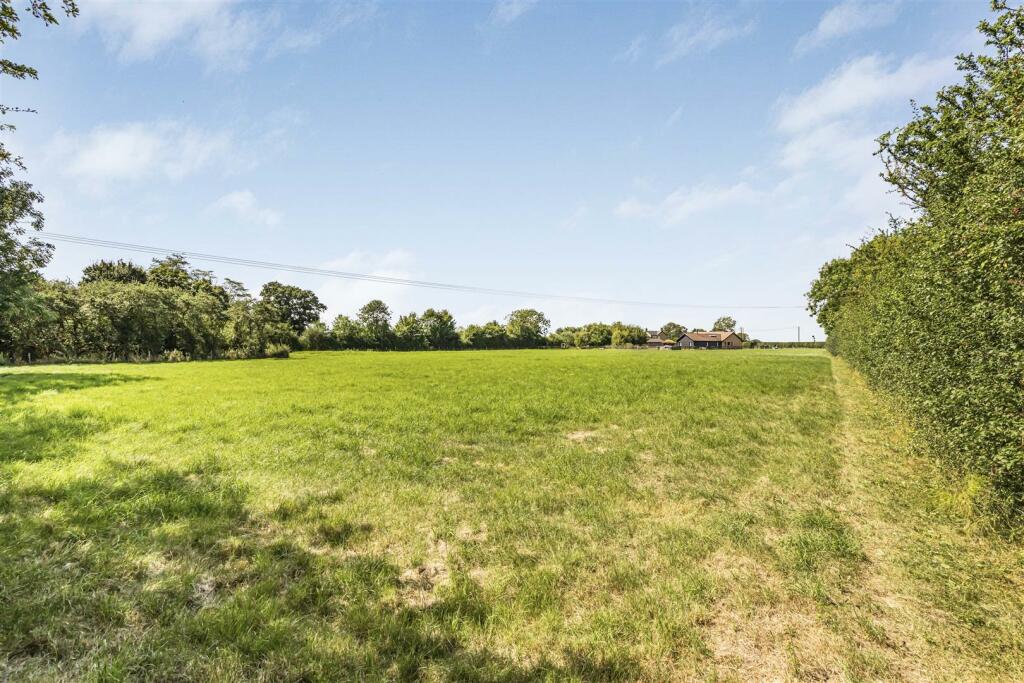 Additional property image - Broadway, Bourn
