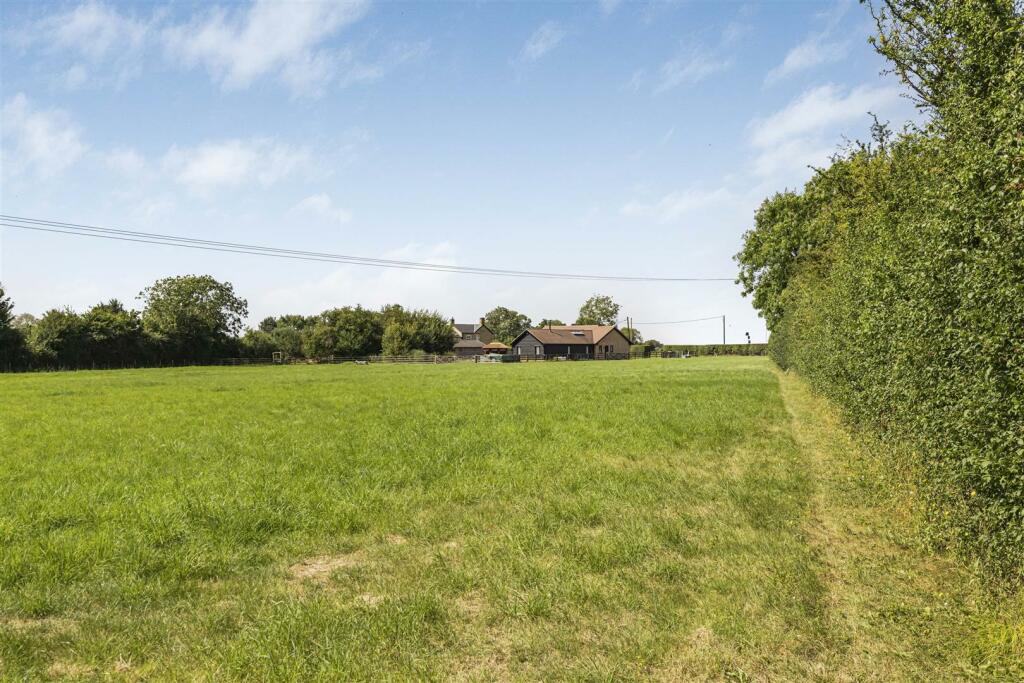 Additional property image - Broadway, Bourn