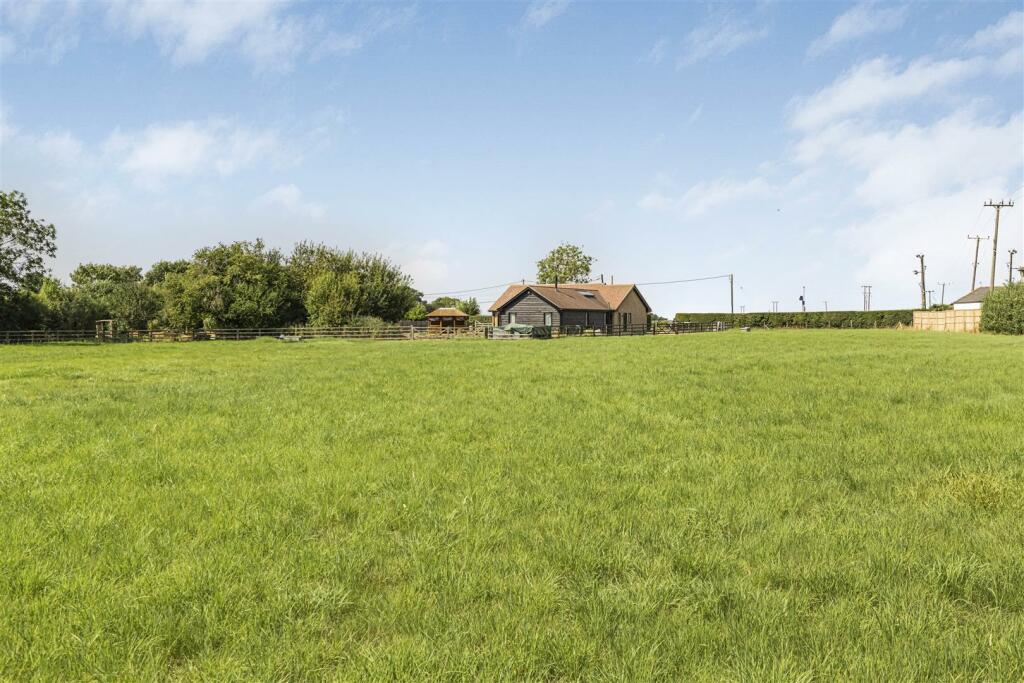 Additional property image - Broadway, Bourn