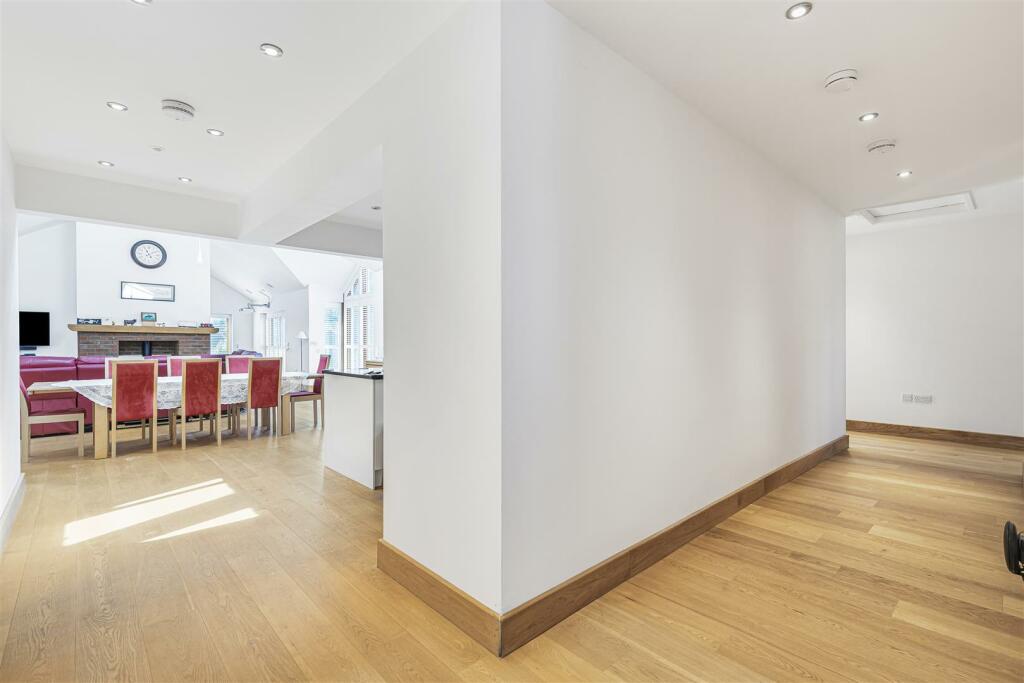 Additional property image - Broadway, Bourn