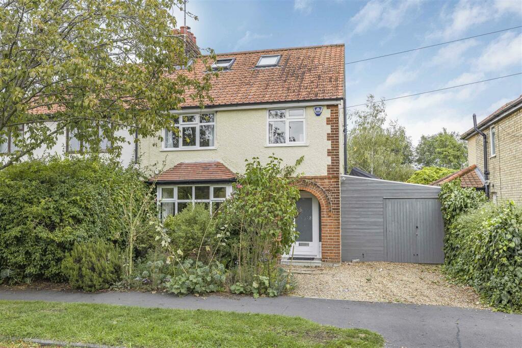 Additional property image - Leys Avenue, Cambridge