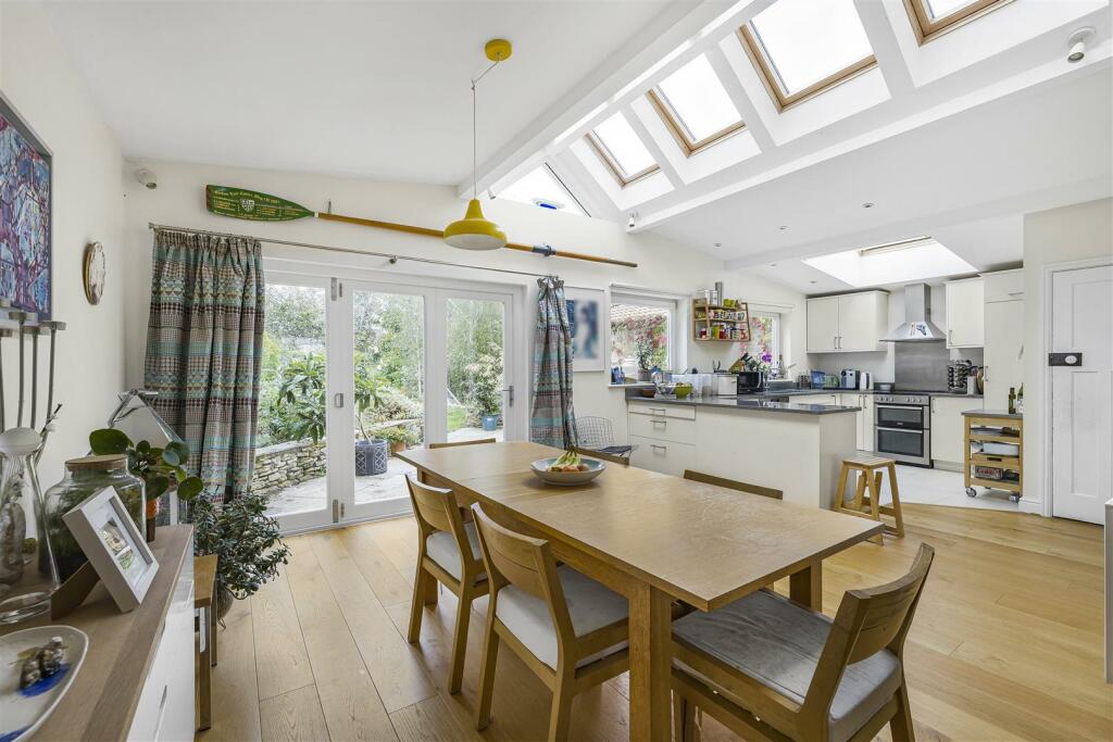 Additional property image - Leys Avenue, Cambridge