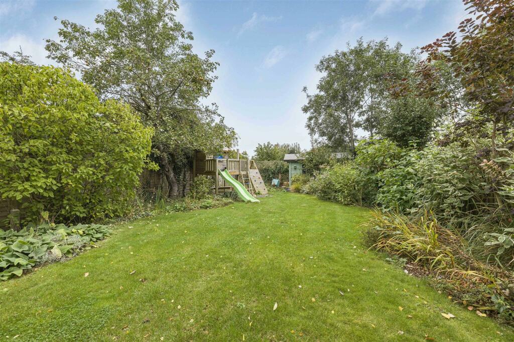 Additional property image - Leys Avenue, Cambridge