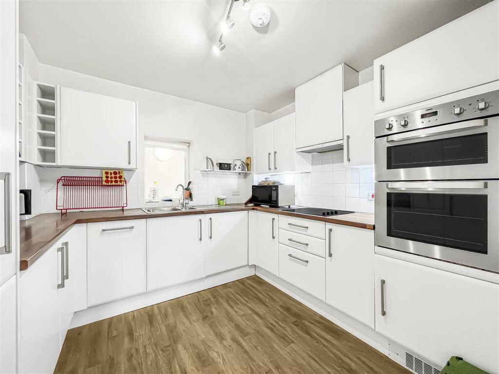 Additional property image - Abbeyfield, Wellbrook Way, Girton