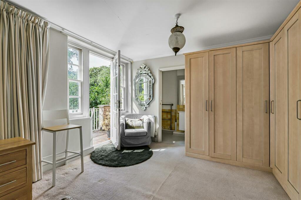 Additional property image - Barton Road, Cambridge