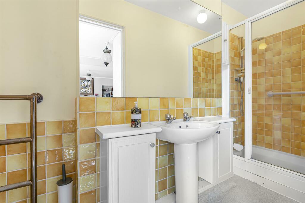 Additional property image - Barton Road, Cambridge