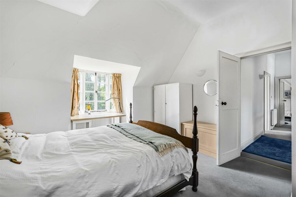 Additional property image - Barton Road, Cambridge