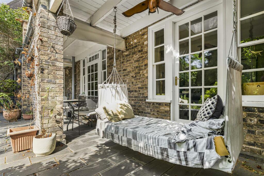 Additional property image - Barton Road, Cambridge