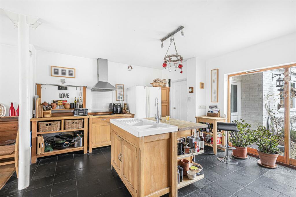 Additional property image - High Street, Cottenham