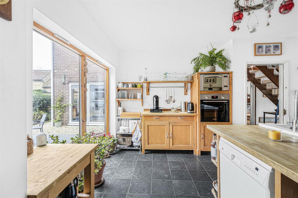 Additional property image - High Street, Cottenham