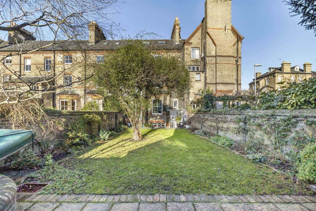 Additional property image - Pemberton Terrace, Cambridge