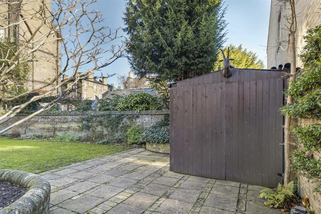 Additional property image - Pemberton Terrace, Cambridge