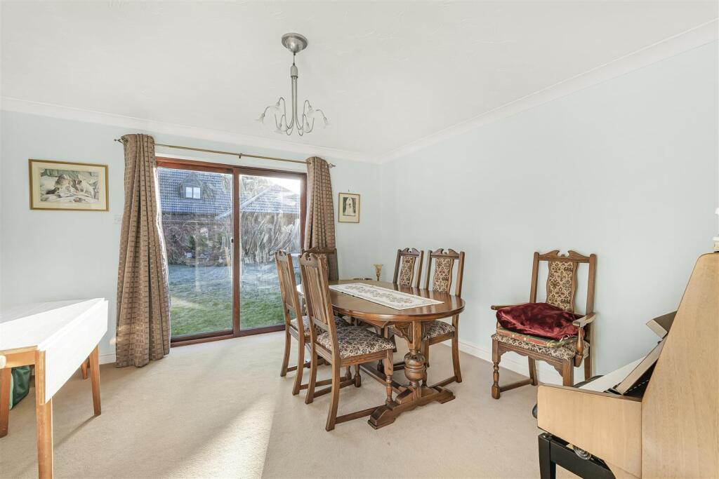 Additional property image - St. Neots Road, Hardwick, Cambridge