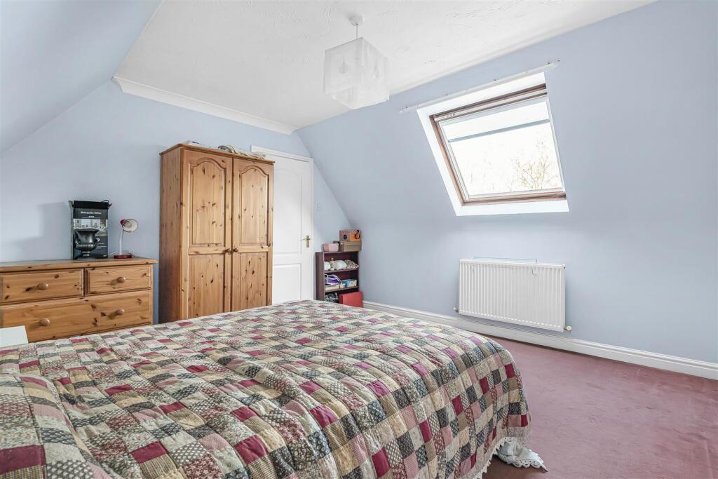 Additional property image - St. Neots Road, Hardwick, Cambridge