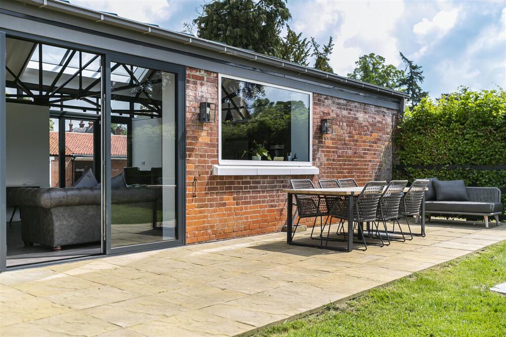 Additional property image - London Road, Six Mile Bottom, Newmarket