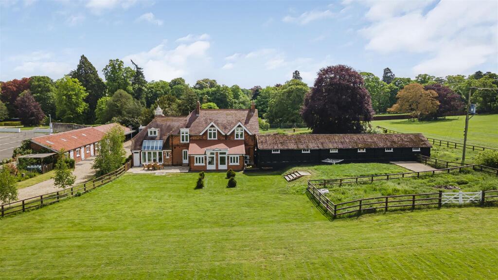 Additional property image - London Road, Six Mile Bottom, Newmarket