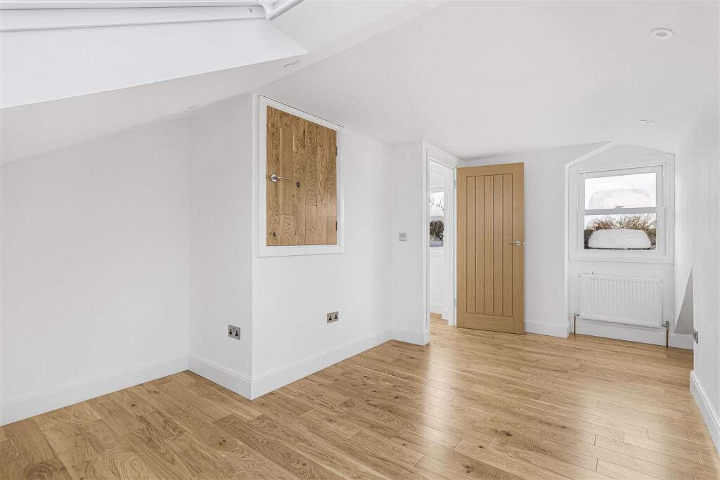 Additional property image - River Lane, Cambridge