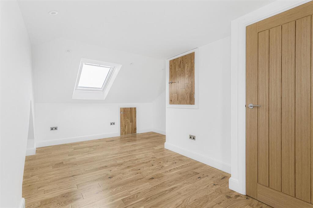 Additional property image - River Lane, Cambridge