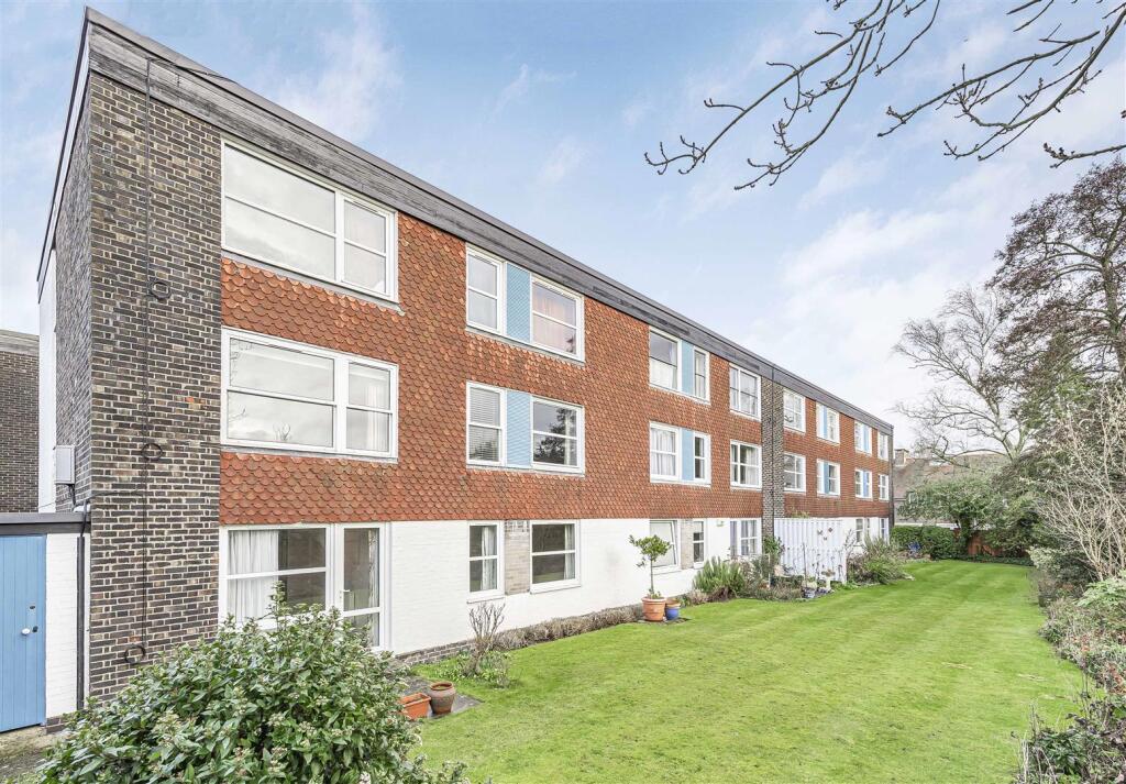 Additional property image - Sherlock Close, Cambridge