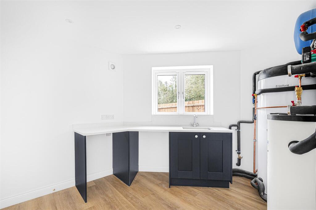 Additional property image - Field Road, Kingston, Cambridge