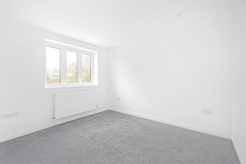 Additional property image - Field Road, Kingston, Cambridge