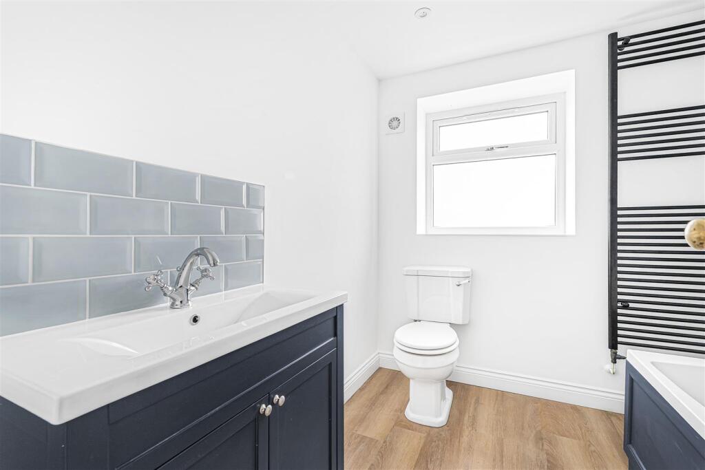 Additional property image - Field Road, Kingston, Cambridge