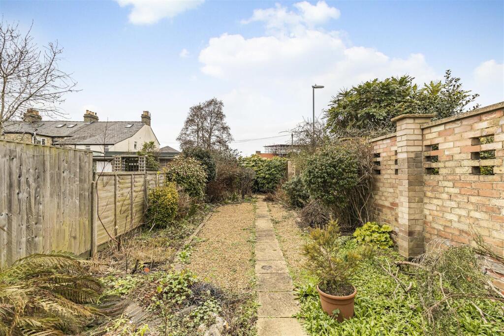 Additional property image - Enniskillen Road, Cambridge