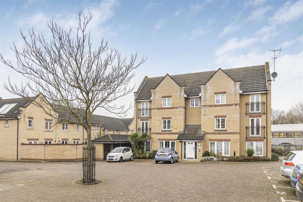 Additional property image - Grebe Court, Cambridge
