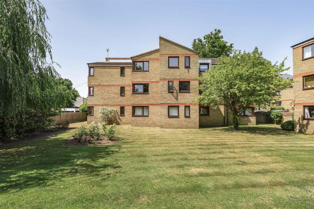 Main image of property: Beaulands Close, Cambridge