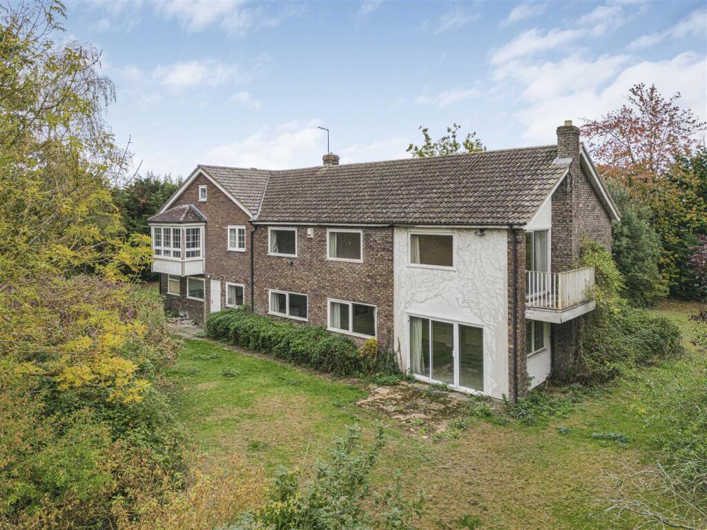 Main image of property: Cantelupe Road, Haslingfield, Cambridge