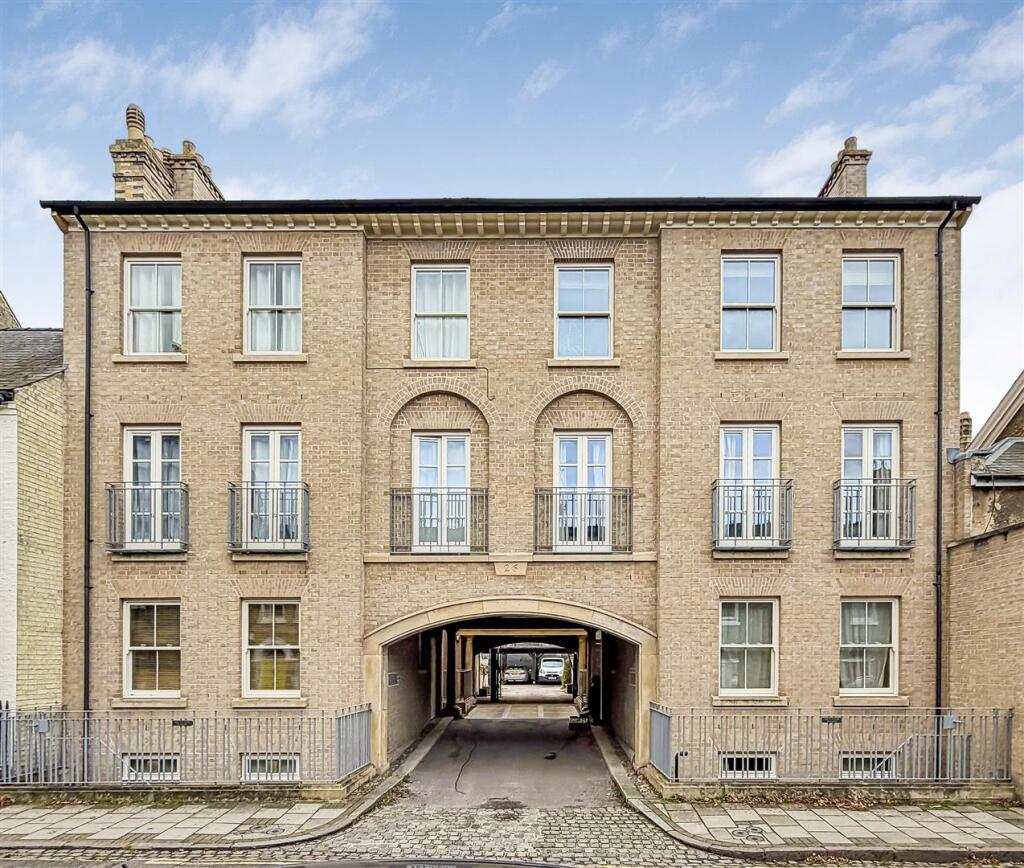 Main image of property: Victoria Street, Cambridge