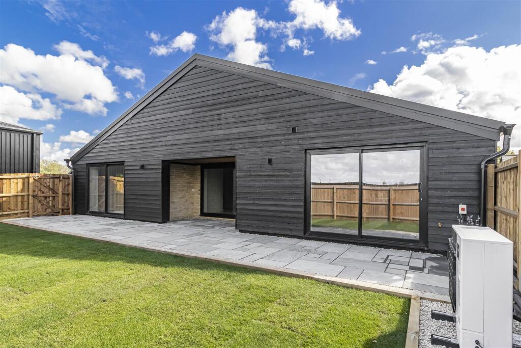 Main image of property: Lode Fen, Lode