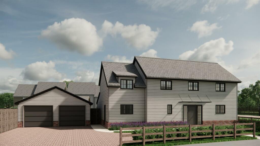 4 bedroom detached house for sale in Stortford Road, Clavering, Saffron Walden, CB11