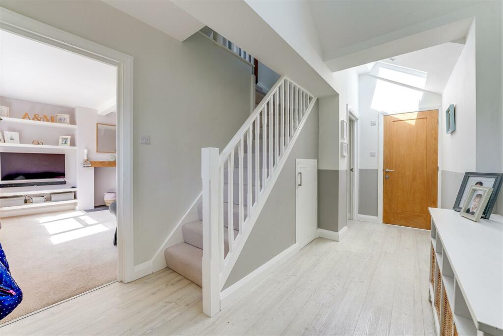 Additional property image - Jacksons Lane, Great Chesterford, Saffron Walden
