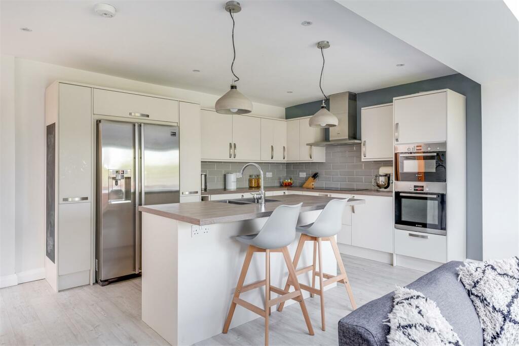 Additional property image - Jacksons Lane, Great Chesterford, Saffron Walden