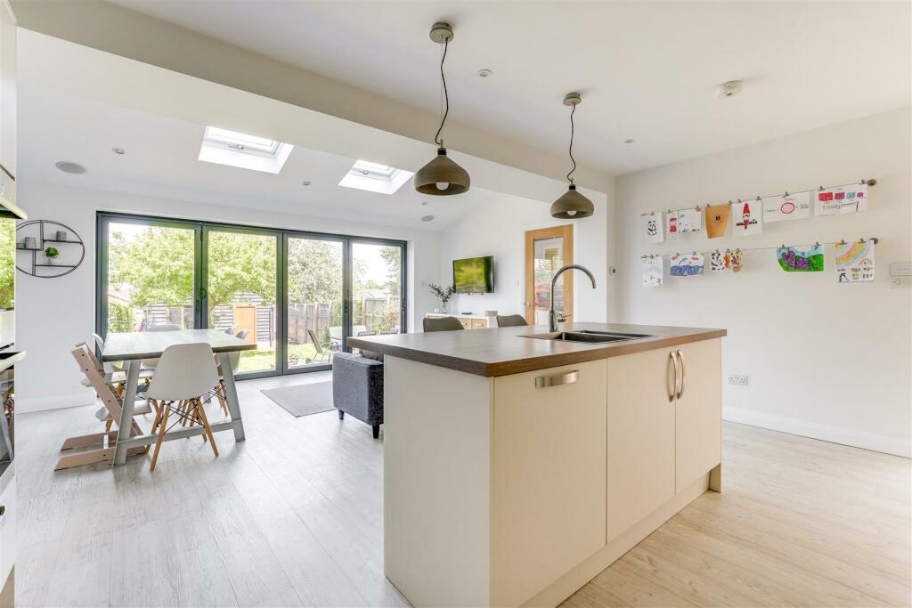 Additional property image - Jacksons Lane, Great Chesterford, Saffron Walden