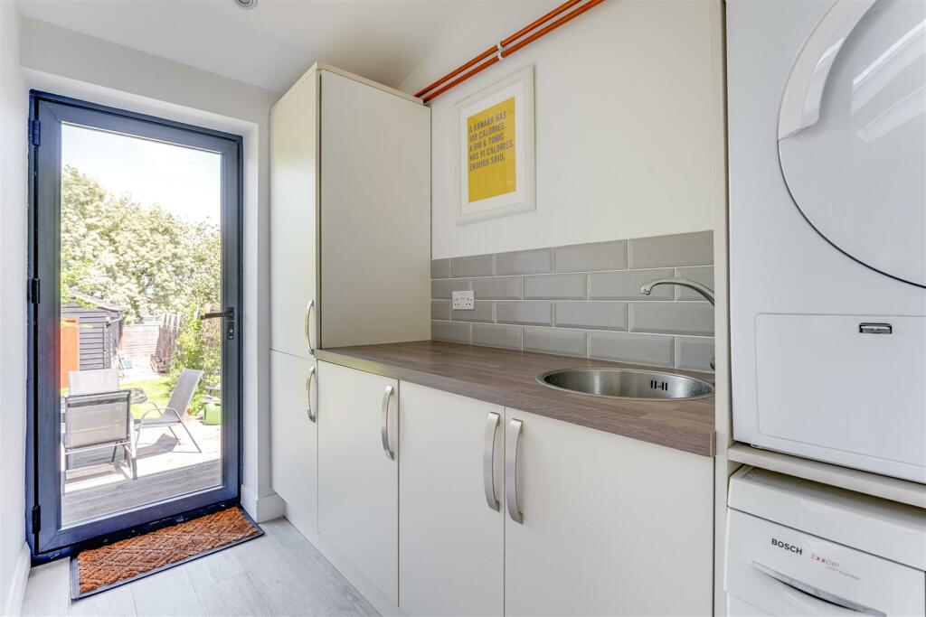 Additional property image - Jacksons Lane, Great Chesterford, Saffron Walden