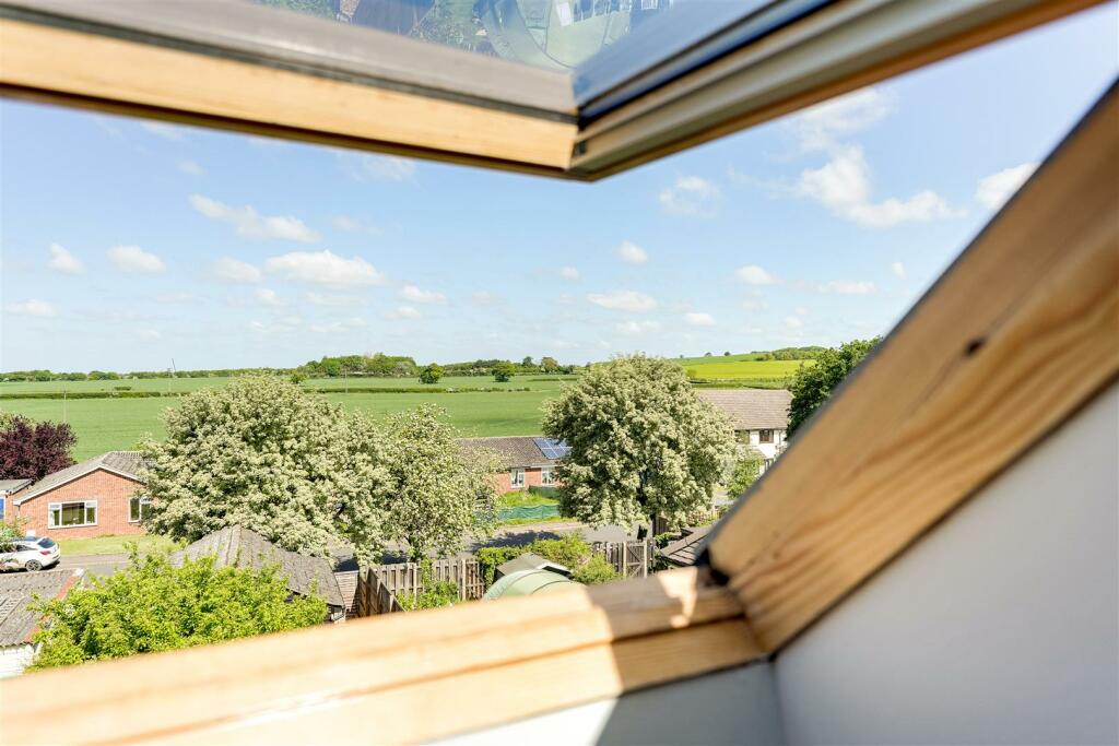 Additional property image - Jacksons Lane, Great Chesterford, Saffron Walden