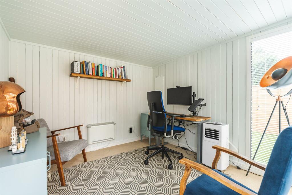 Additional property image - Stanley Road, Great Chesterford, Saffron Walden