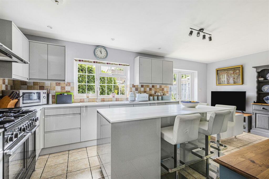 Additional property image - Woodside, Rickling Green, Saffron Walden