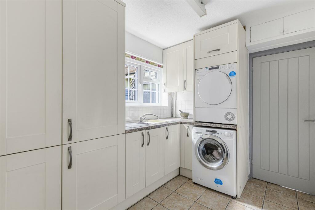 Additional property image - Woodside, Rickling Green, Saffron Walden