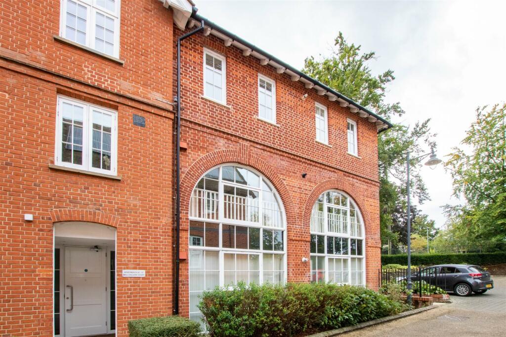 Additional property image - South Road, Saffron Walden