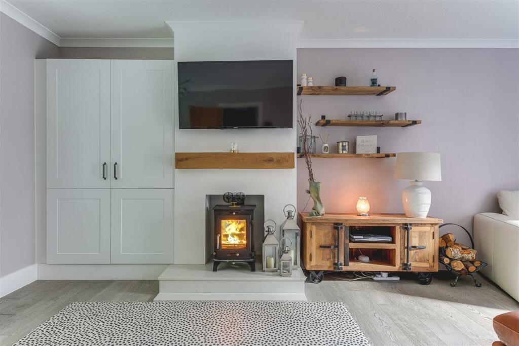 Additional property image - Gaces Acre, Newport
