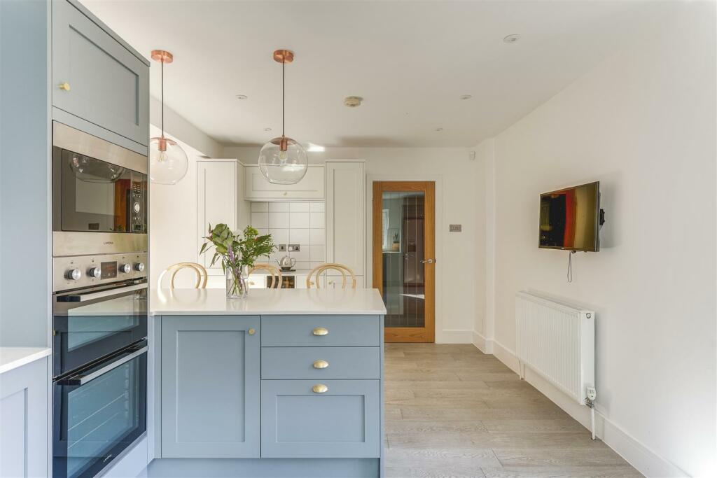 Additional property image - Gaces Acre, Newport
